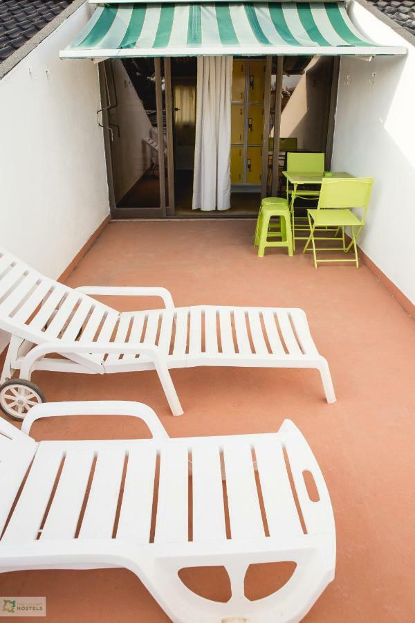 Help Yourself - Carcavelos Coast Hostel Carcavelos (Lisbon)